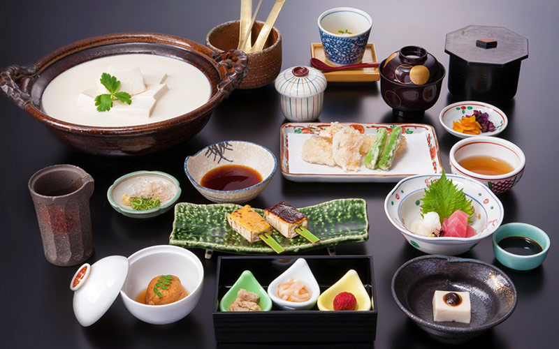 آداب غذایی ژاپنی ها یا رژیم غذایی مردم ژآداب غذایی ژاپنی ها یا رژیم غذایی مردم ژاپن چگونه است؟پن چگونه است؟