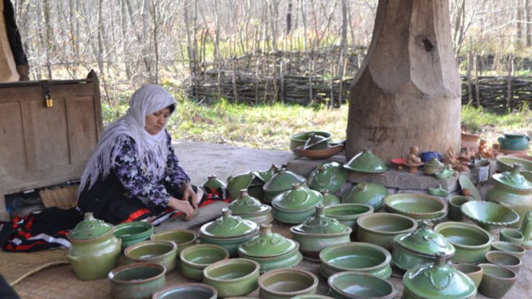 سفالگری گیلان